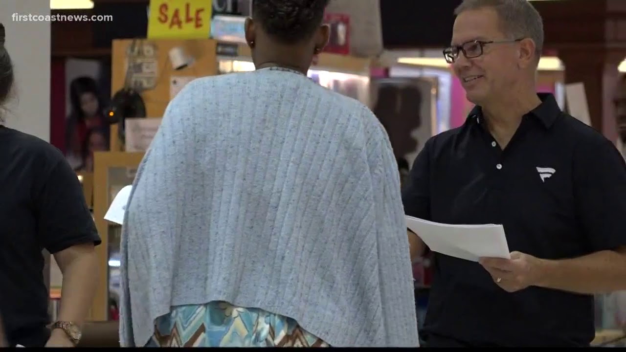 Fanatics hiring 2,000 in Jacksonville