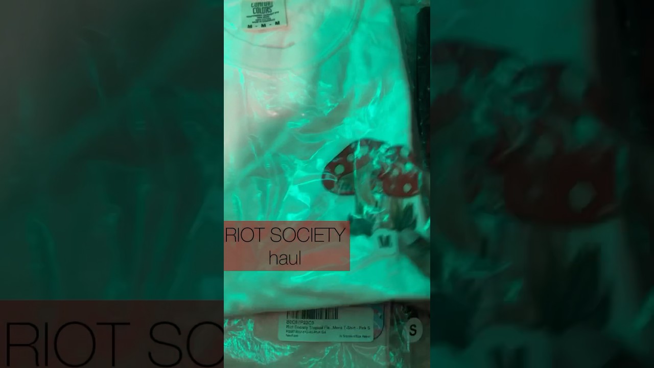 Riot Society haul #fashion #fashionhaul #clothingbrand