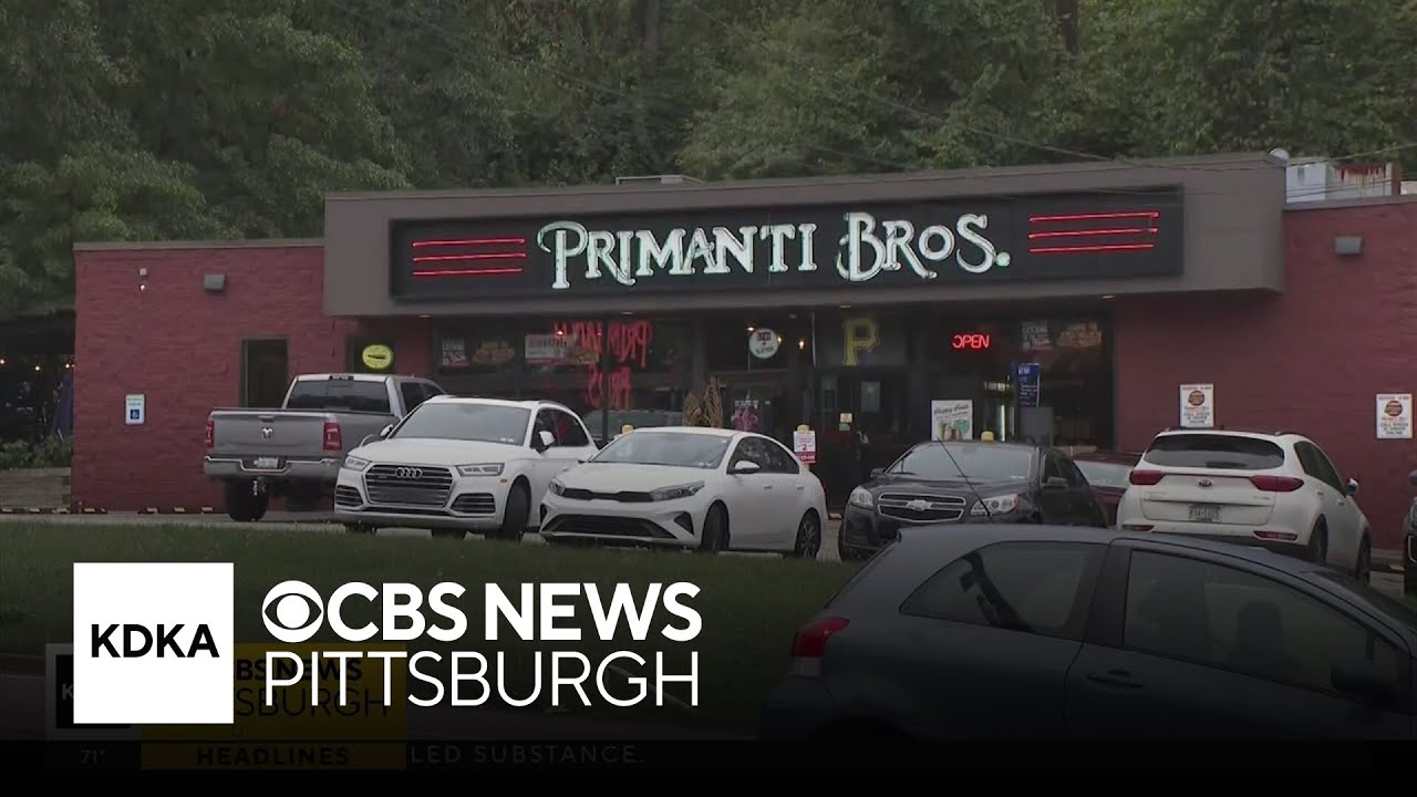 Sen. JD Vance visits Primanti Brothers in North Versailles