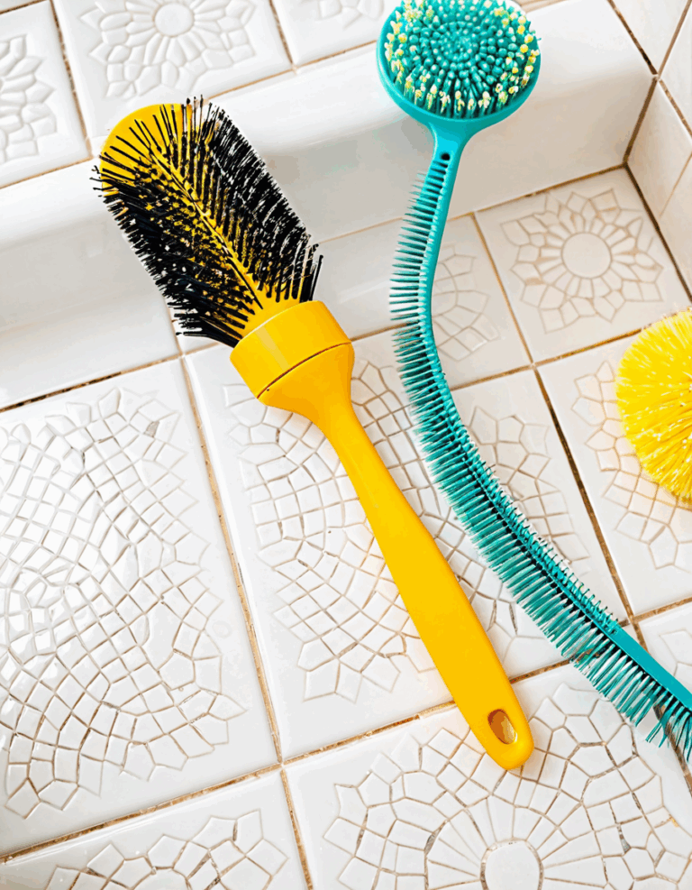 detangling brush